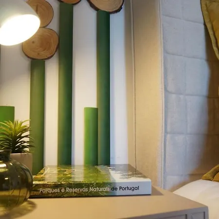 Forest Terrace De Mira 公寓