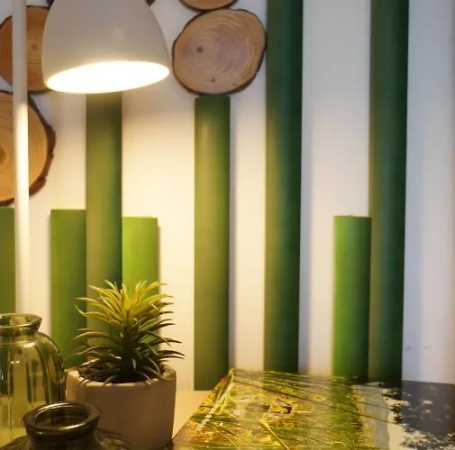 Forest Terrace De Mira *